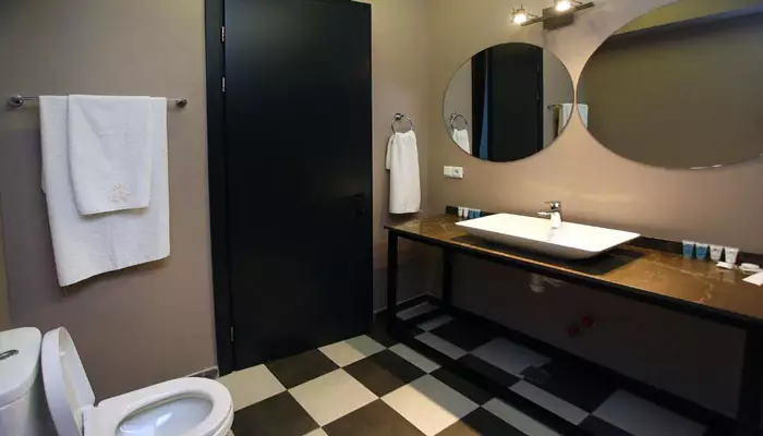 هتل ال ام کلاب تفلیس